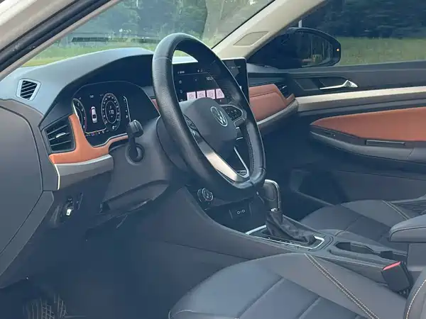 Volkswagen Bora 2025