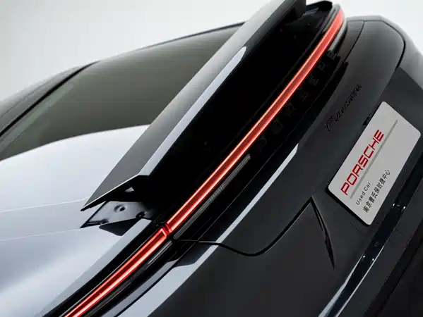Porsche Panamera 2025