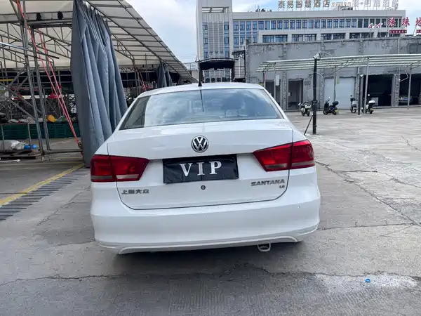 Volkswagen Santana 2013