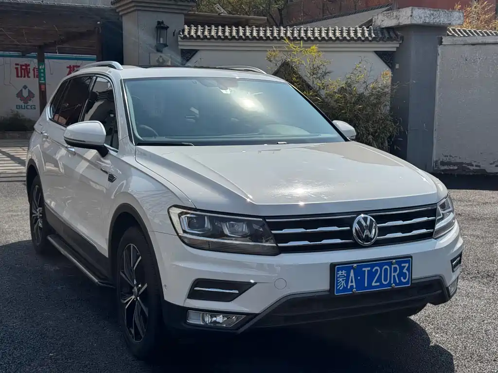 Volkswagen Tiguan L 2020 — фото 9