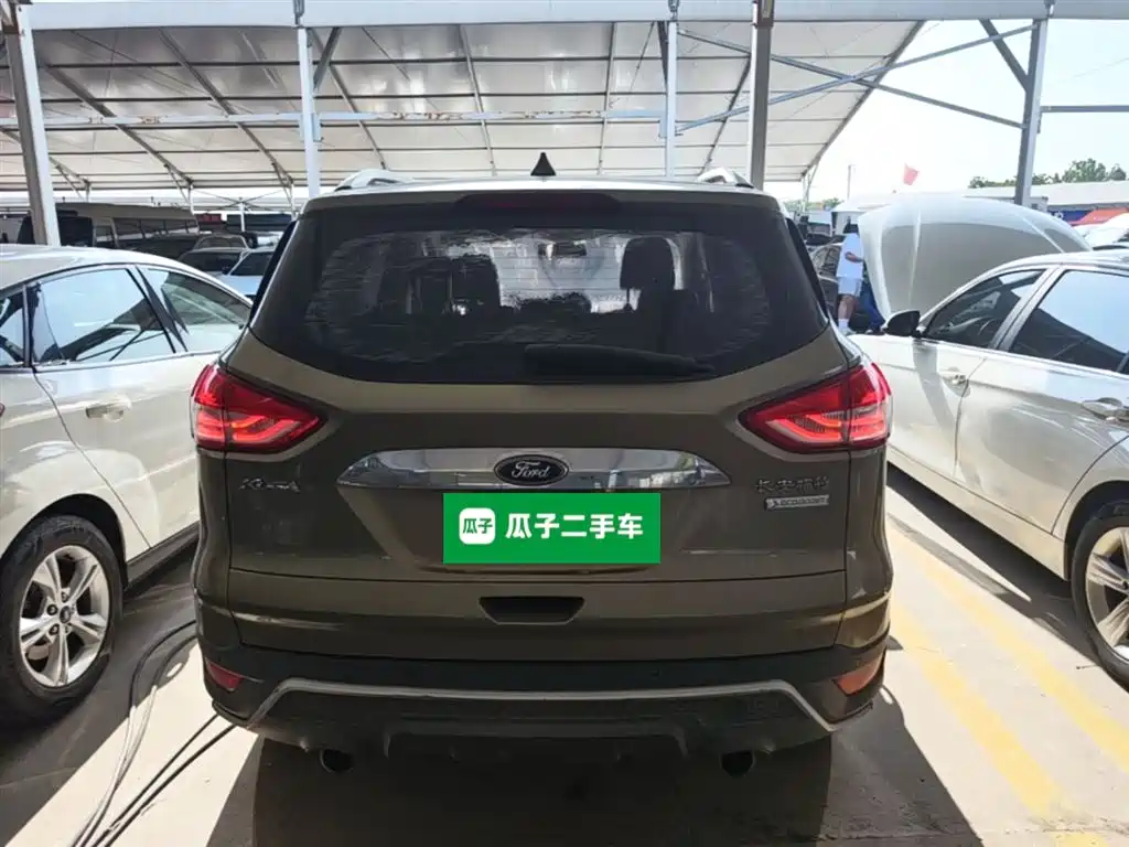 Ford Kuga 2016 — фото 6