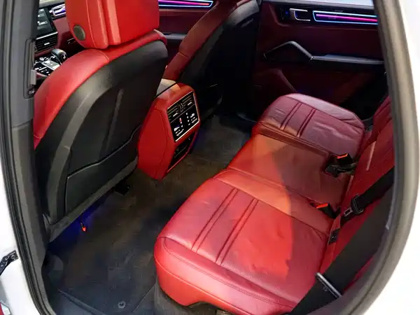 Porsche Cayenne 2019
