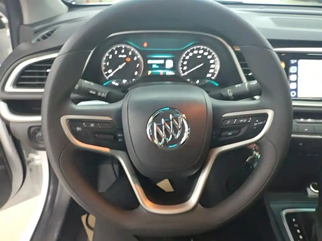 Buick Excelle 2021 — фото 11