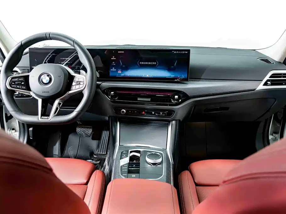 BMW 3 Series 2025 — фото 12