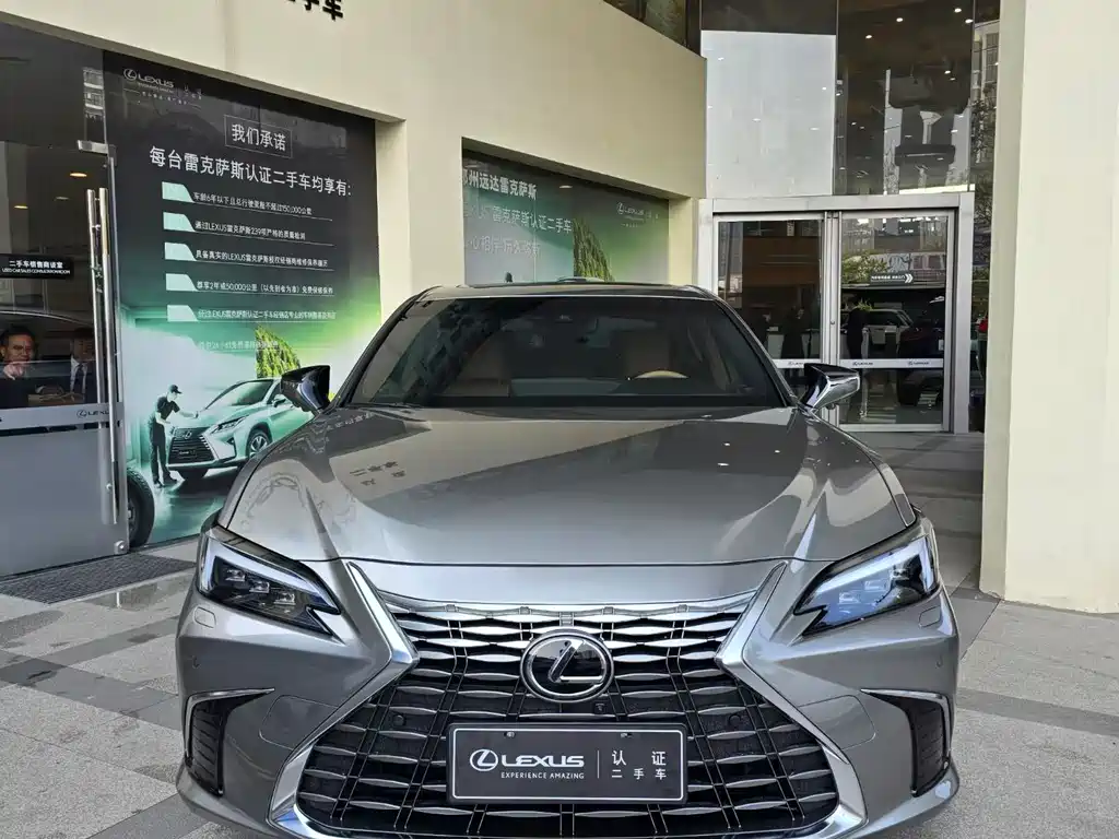 Lexus ES 2025 — фото 2