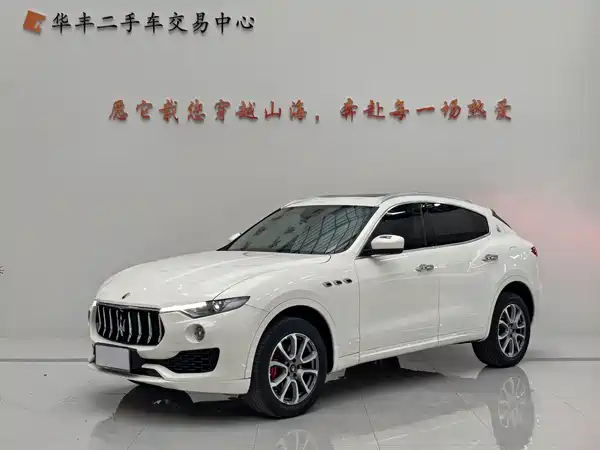 Maserati Levante 2016