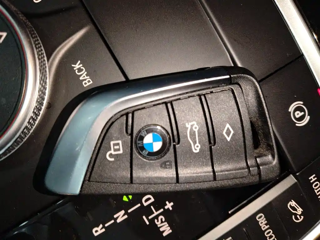 BMW X3 2021 — фото 9