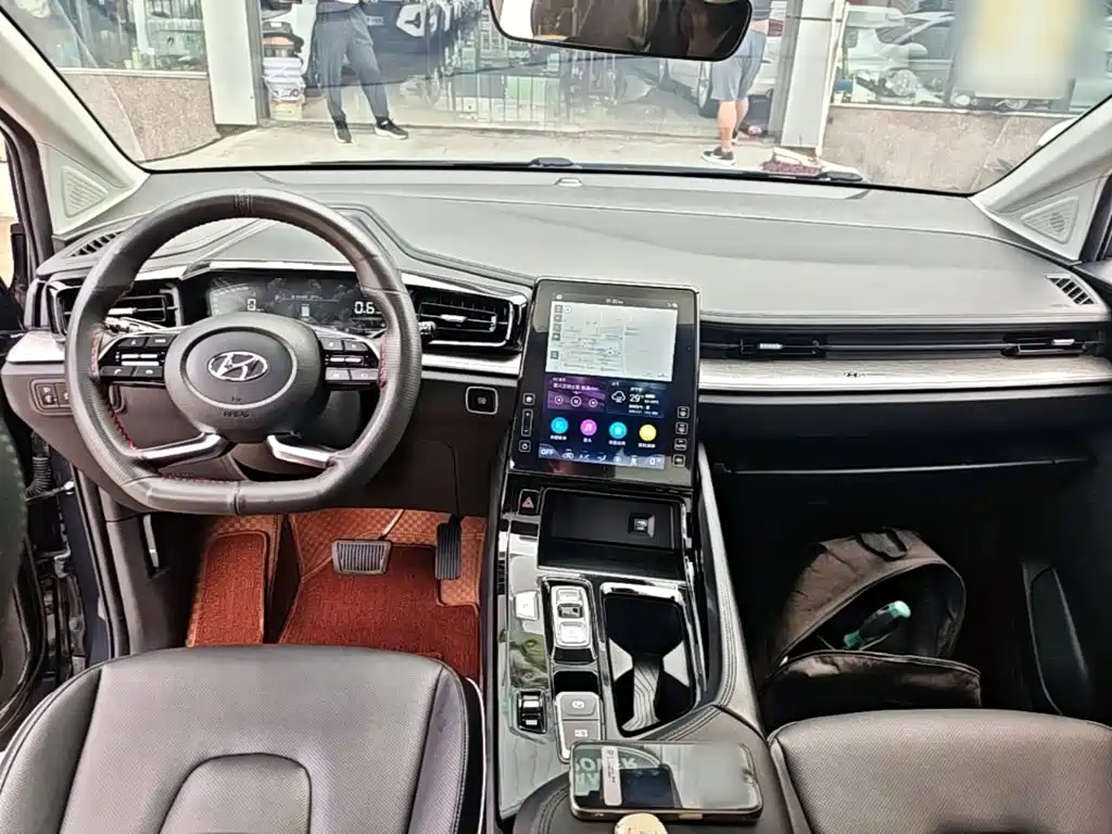 Hyundai Custin 2023 — фото 10