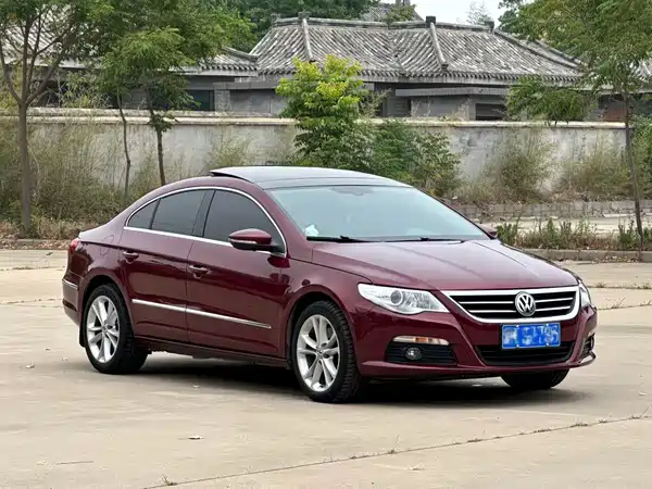 Volkswagen CC 2011