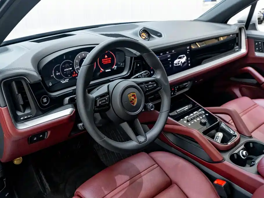 Porsche Cayenne 2024 — фото 24
