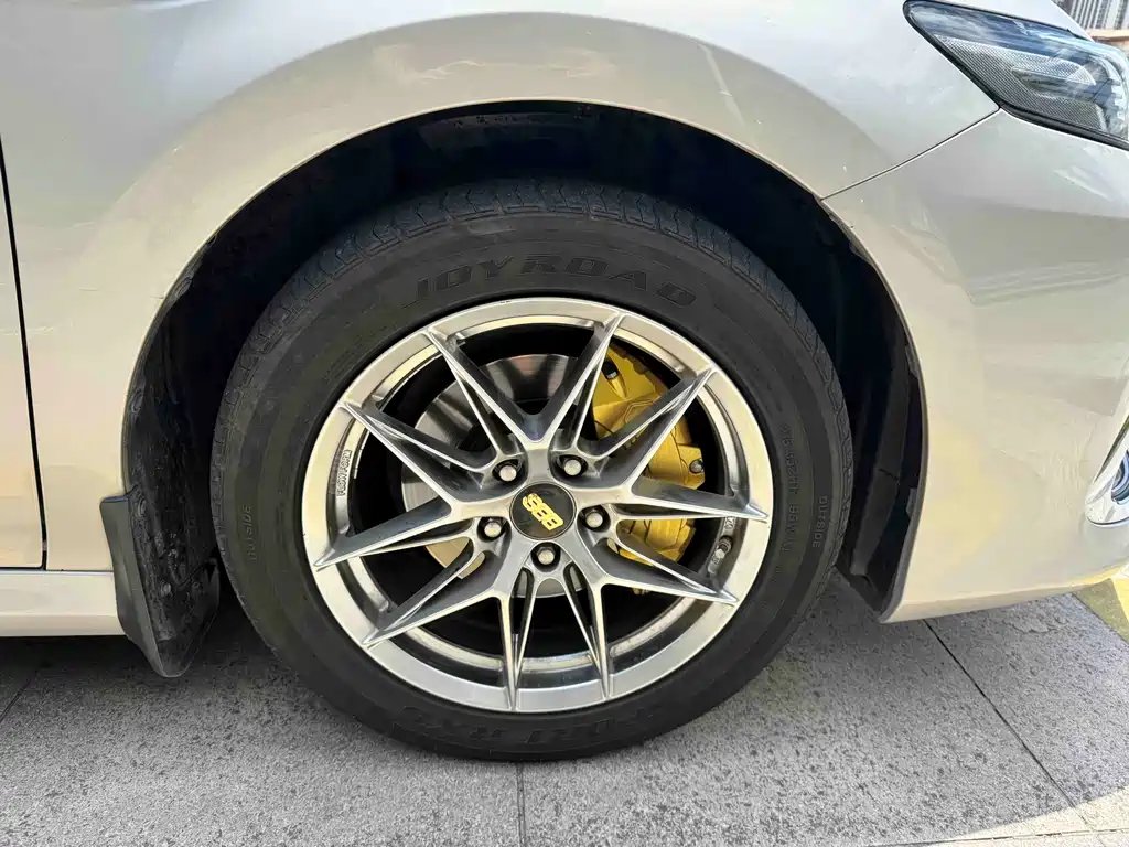 Toyota Camry 2021 — фото 15