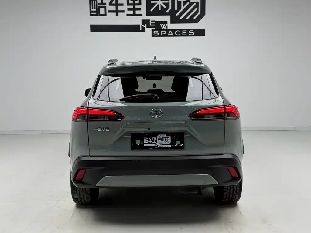 Toyota Corolla Cross 2022 — фото 5