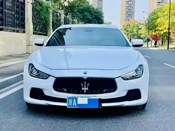 Maserati Ghibli 2015