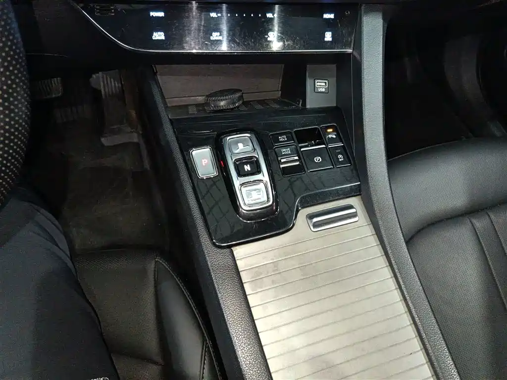 Hyundai Sonata 2020 — фото 10