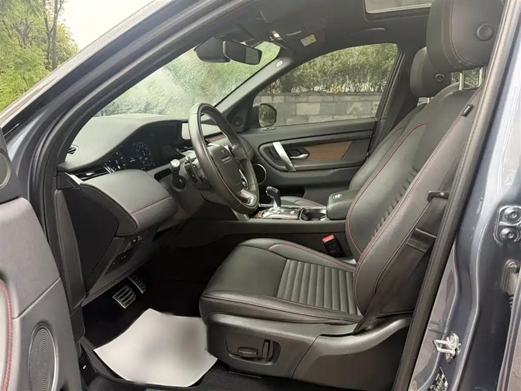 Land Rover Discovery Sport 2021 — фото 10