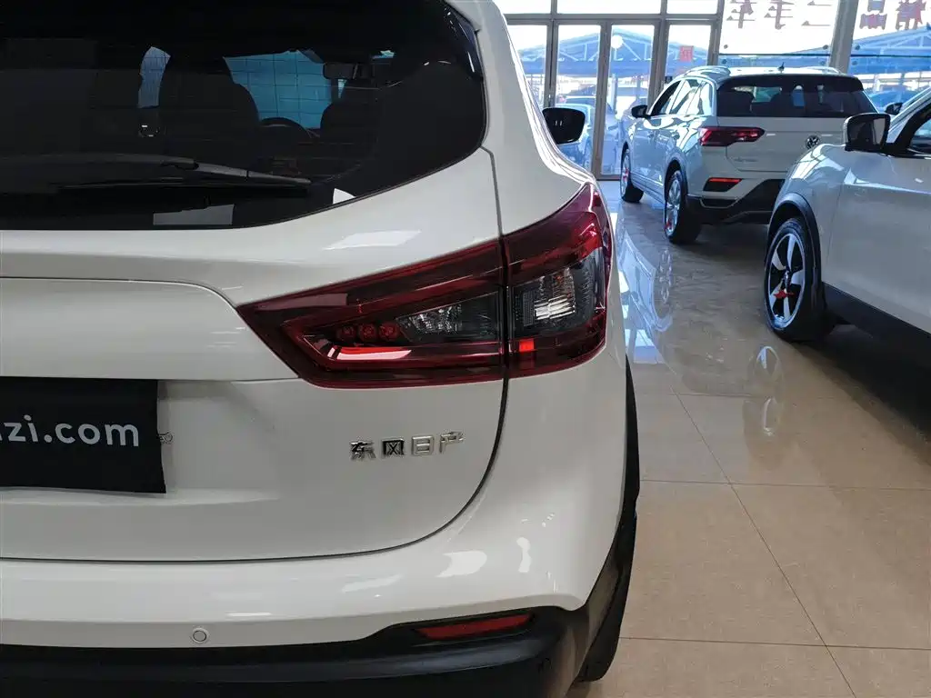 Nissan Qashqai 2023 — фото 8