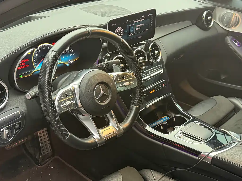 Mercedes-Benz C-Class AMG 2022 — фото 5
