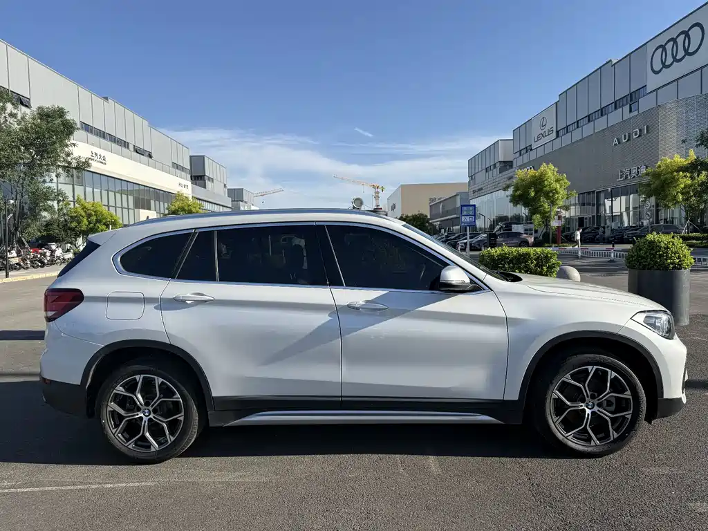 BMW X1 2023 — фото 7