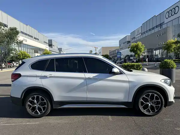 BMW X1 2022