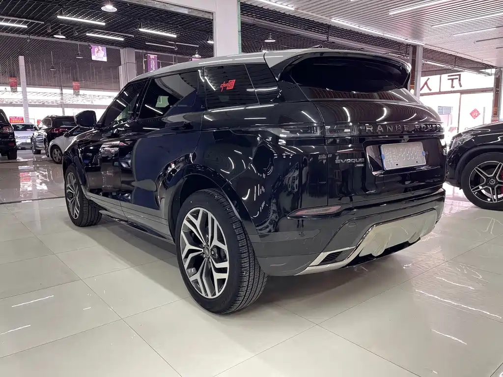 Land Rover Evoque 2021 — фото 6