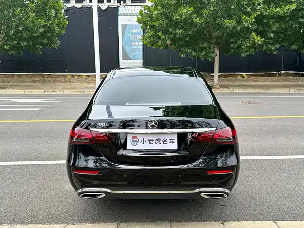 Mercedes-Benz E-Class 2023