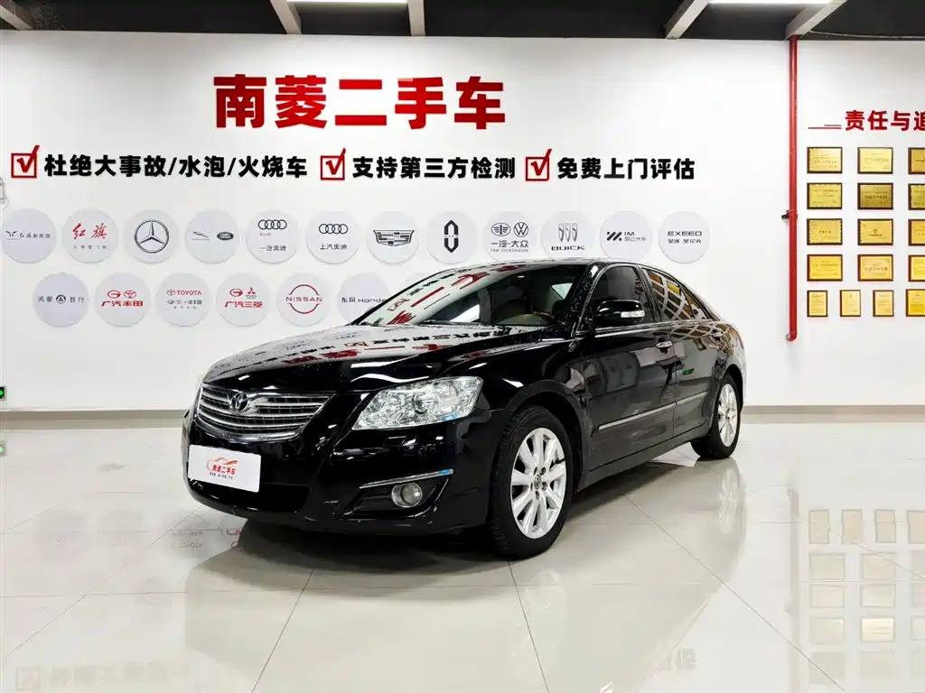 Toyota Camry 2008 — фото 1