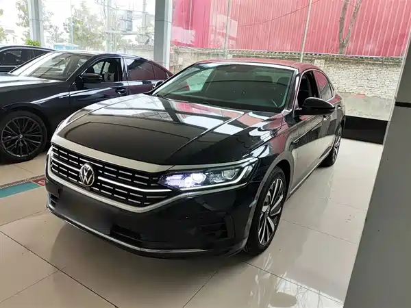 Volkswagen Passat 2022