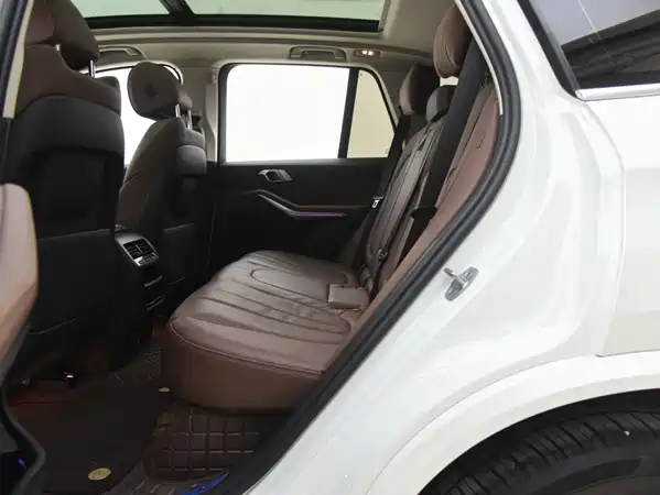 BMW X5 2021