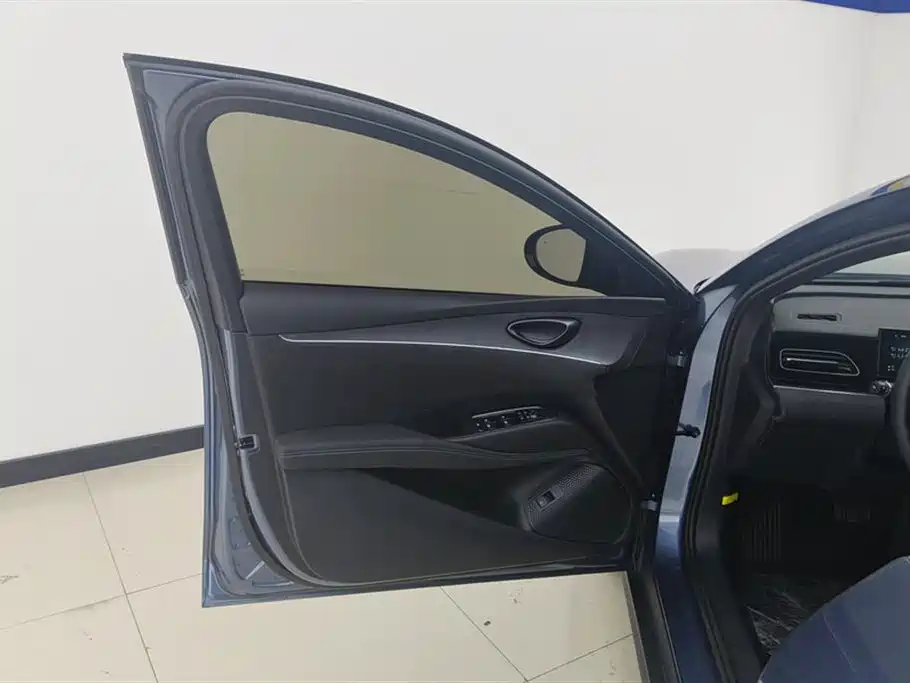BYD Seal 06 DM-i Wagon 2025 — фото 7