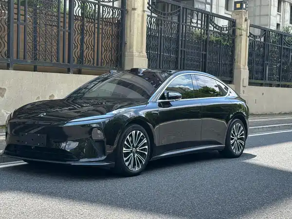 NIO ET5 2023
