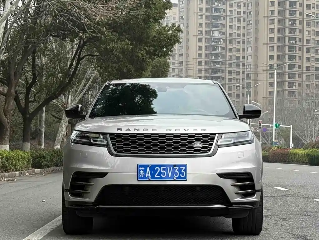 Land Rover Velar 2020 — фото 2