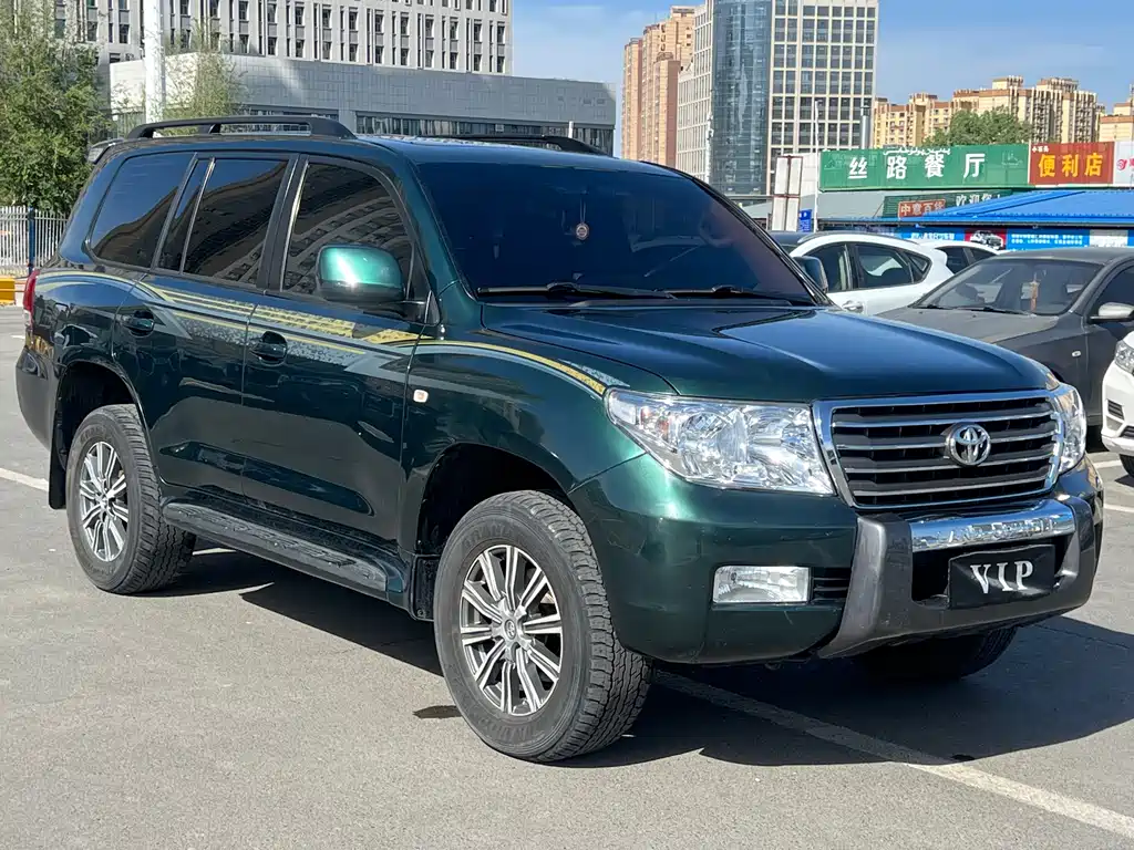 Toyota Land Cruiser 2010 — фото 3