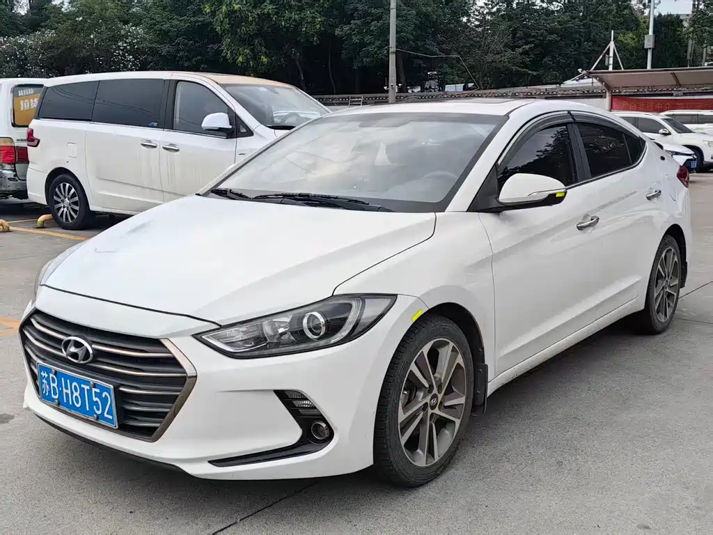 Hyundai Elantra 2018