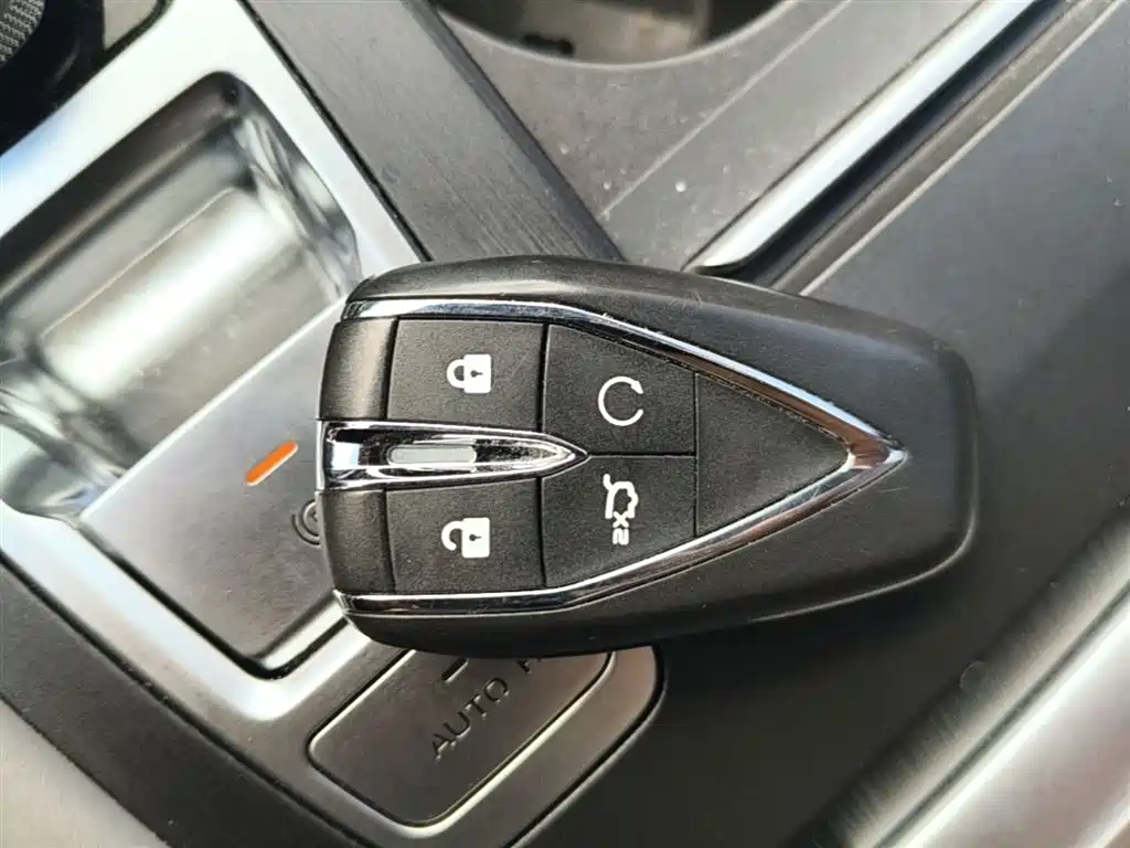 Changan CS75 PLUS 2022 — фото 9