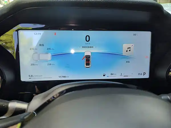 Geely Xingyue L 2025