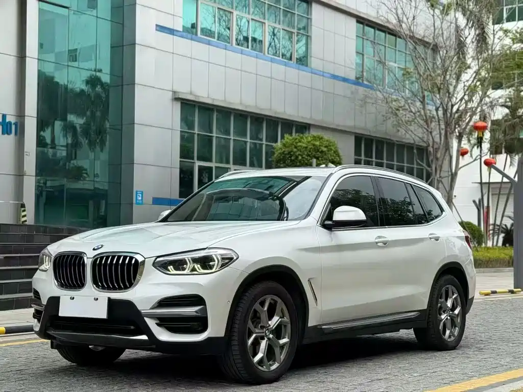 BMW X3 2019 — фото 1