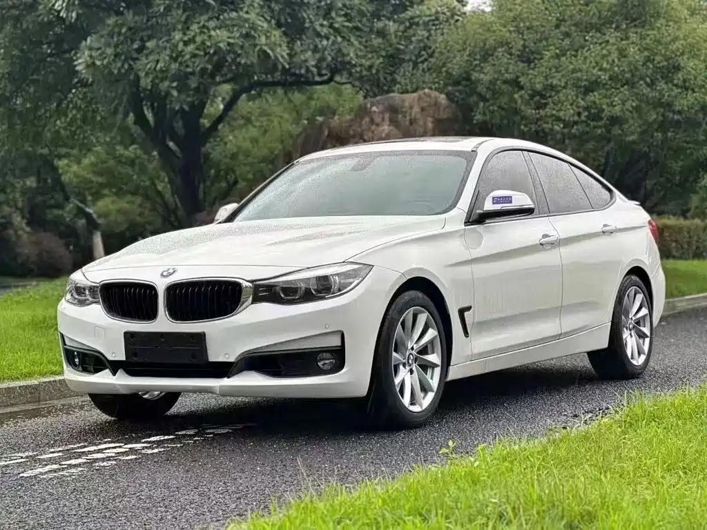 BMW 3 Series GT 2017 — фото 1