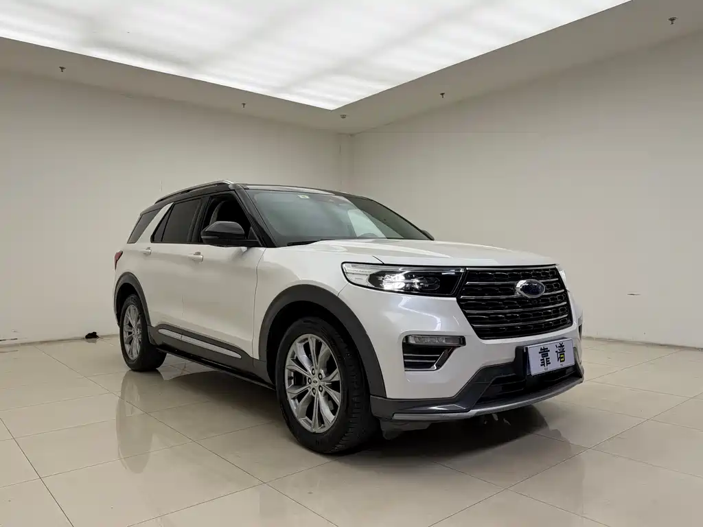 Ford Explorer 2020 — фото 3