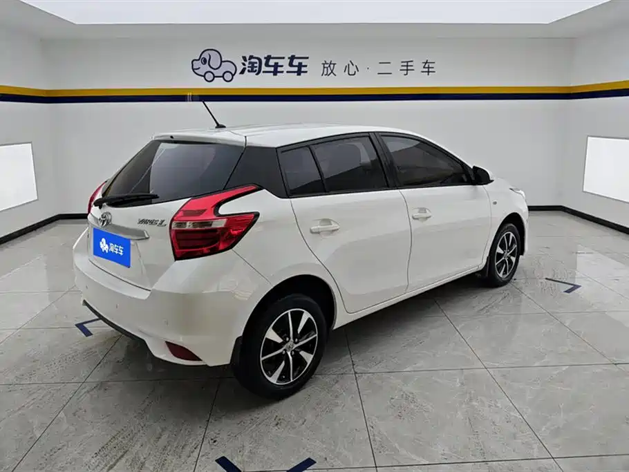 Toyota Yaris L 2017