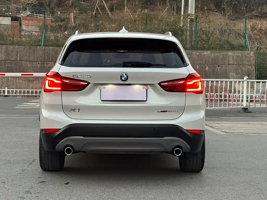 BMW X1 2019 — фото 13