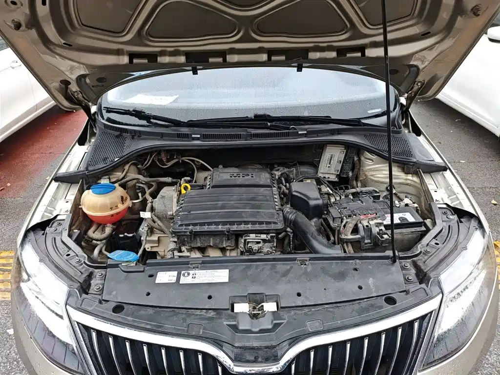 Skoda Rapid 2019 — фото 20