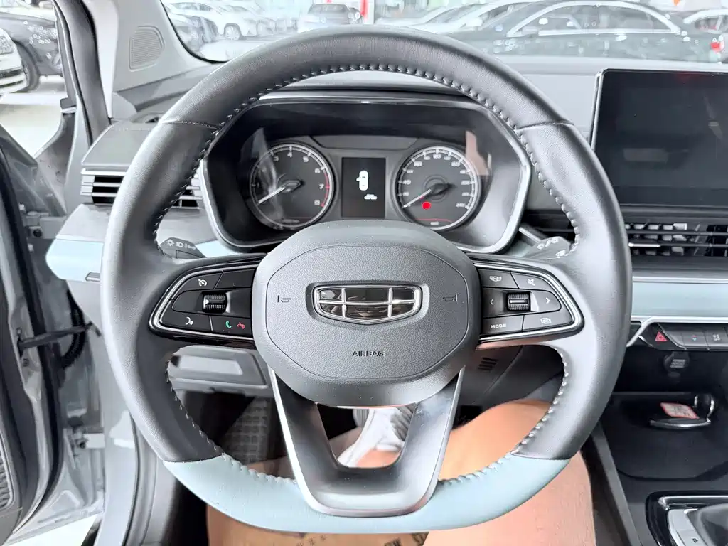 Geely Emgrand S 2022 — фото 8