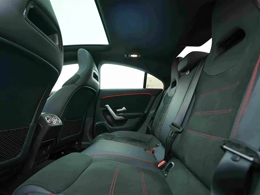 Mercedes-Benz CLA 2025 — фото 20