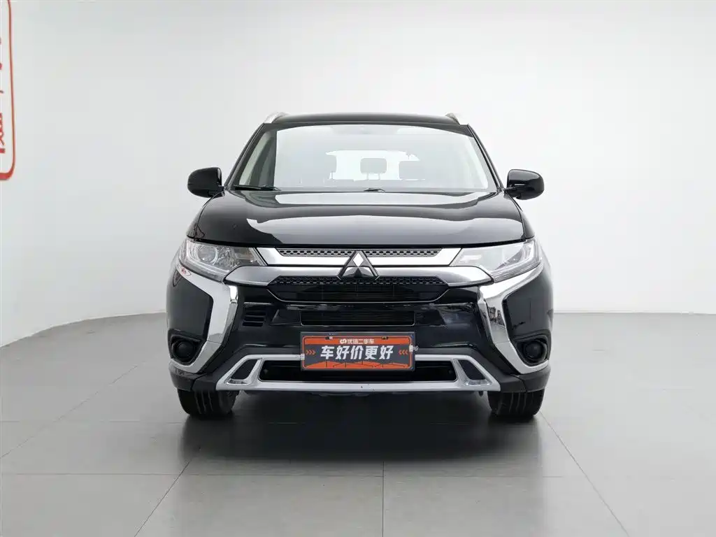 Mitsubishi Outlander 2021