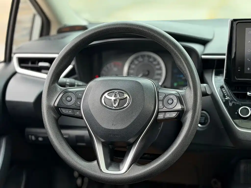 Toyota Corolla 2020 — фото 14