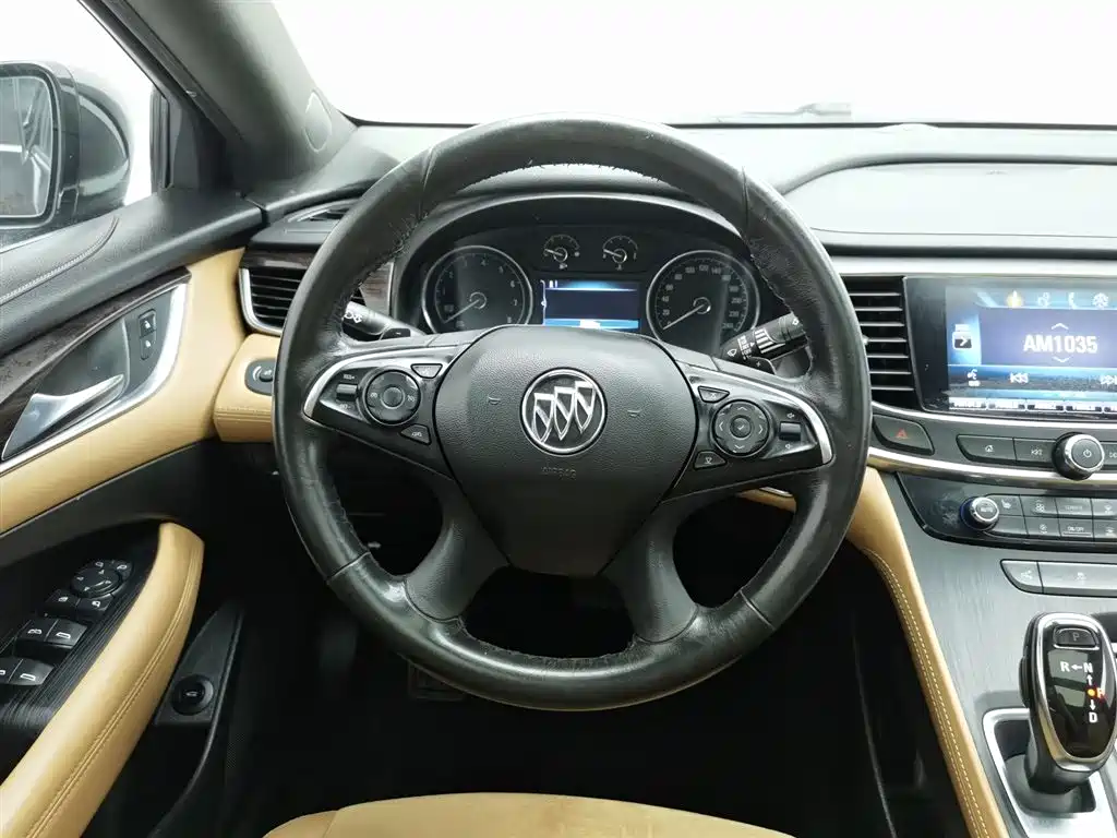 Buick LaCrosse 2018 — фото 11