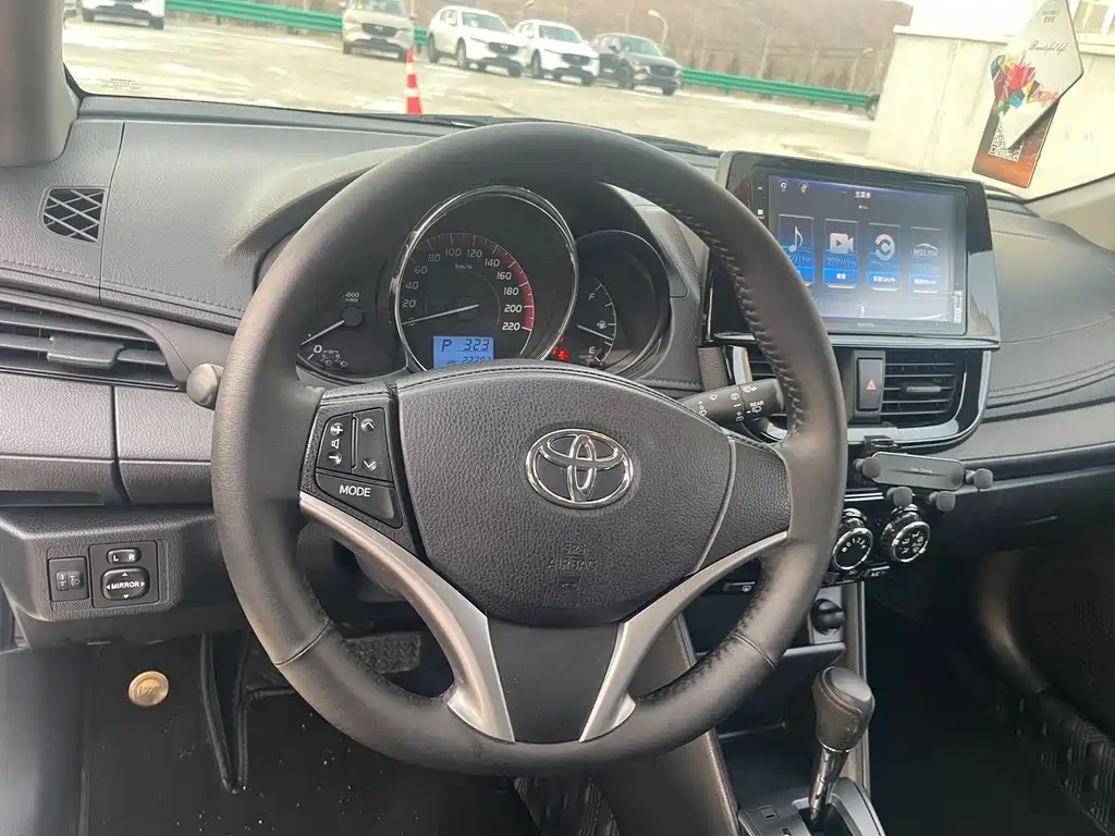 Toyota Vios FS 2022 — фото 17