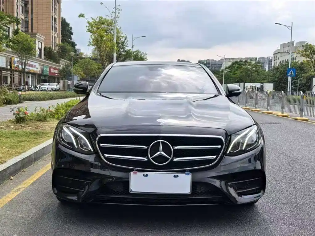 Mercedes-Benz E-Class 2018 — фото 2