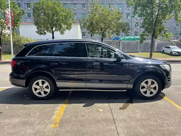 Audi Q7 2012