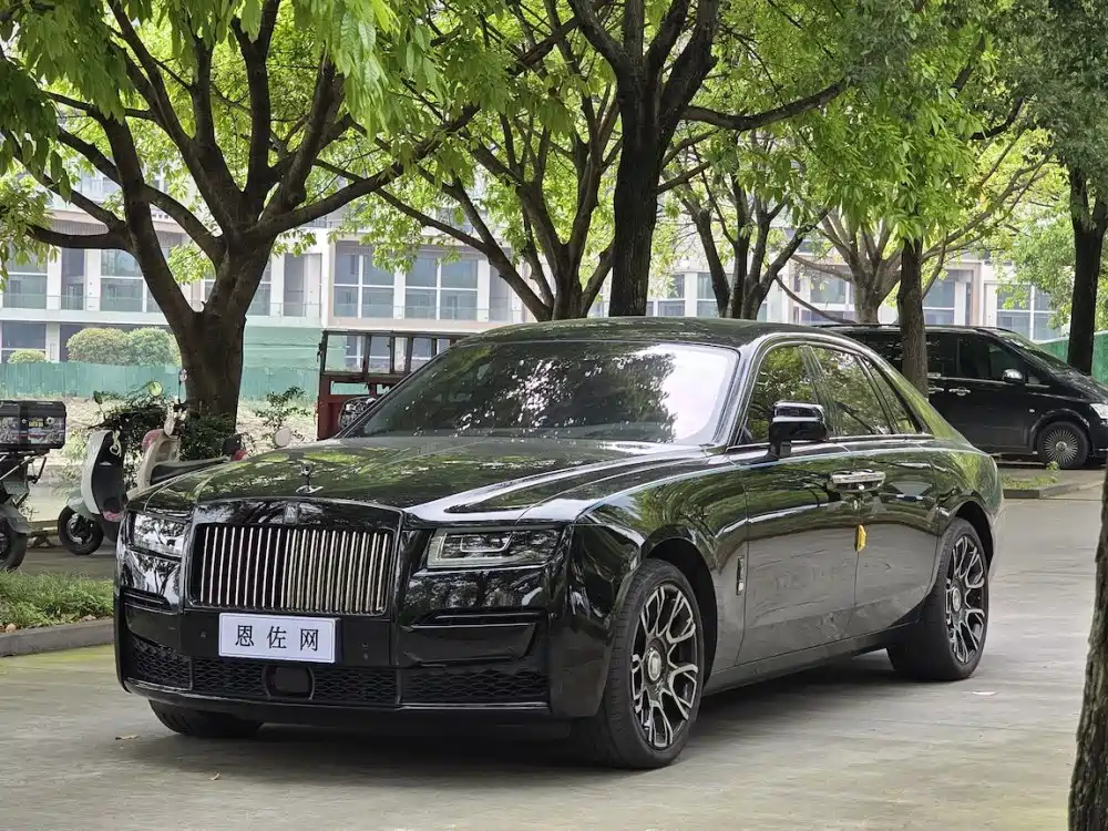 Rolls-Royce Ghost 2023 — фото 1